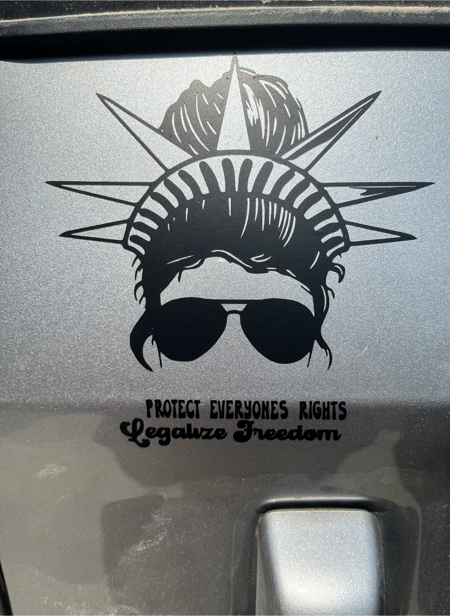 LEGALIZE FREEDOM STICKER